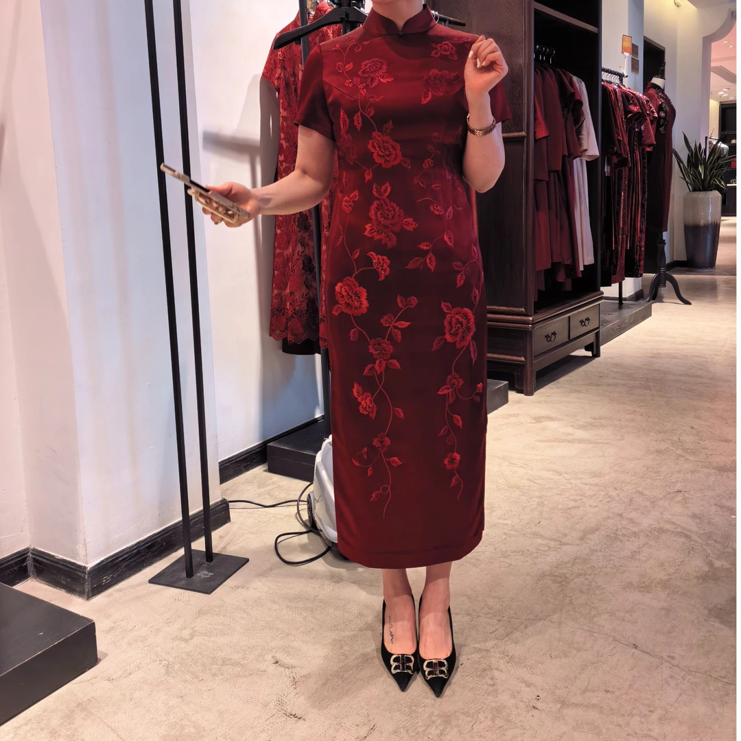 2025春秋醋酸刺绣酒红色高端喜婆婆宴会喜庆旗袍