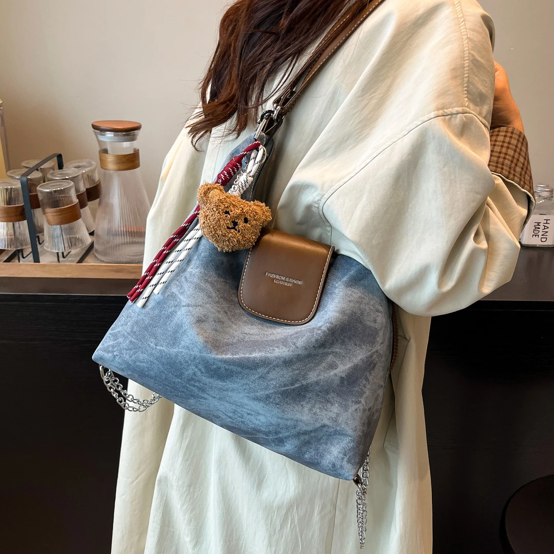 2025秋季新品休闲托特包时尚百搭早八通勤大容量多功能单肩双肩包