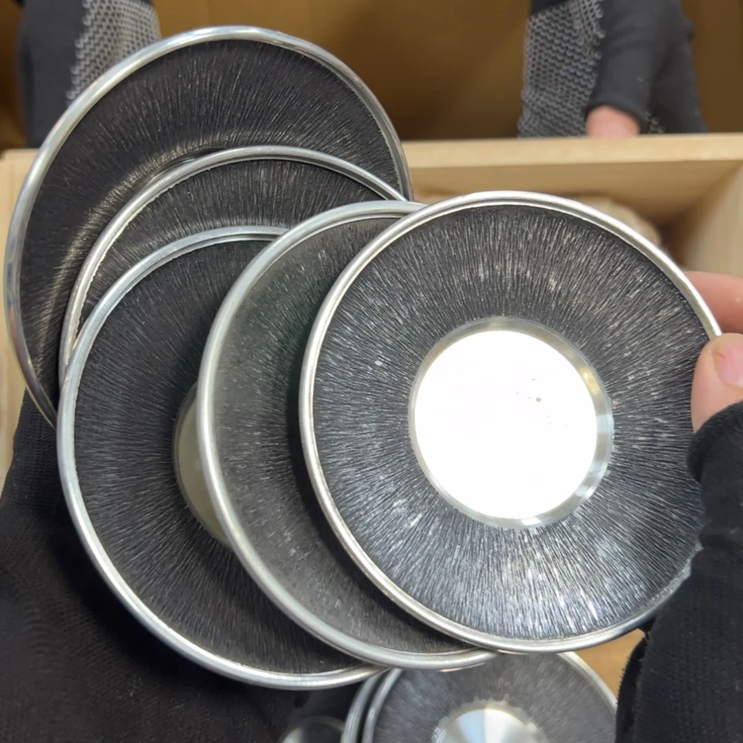 瓷片哈哈哈哈哈哈哈哈划痕