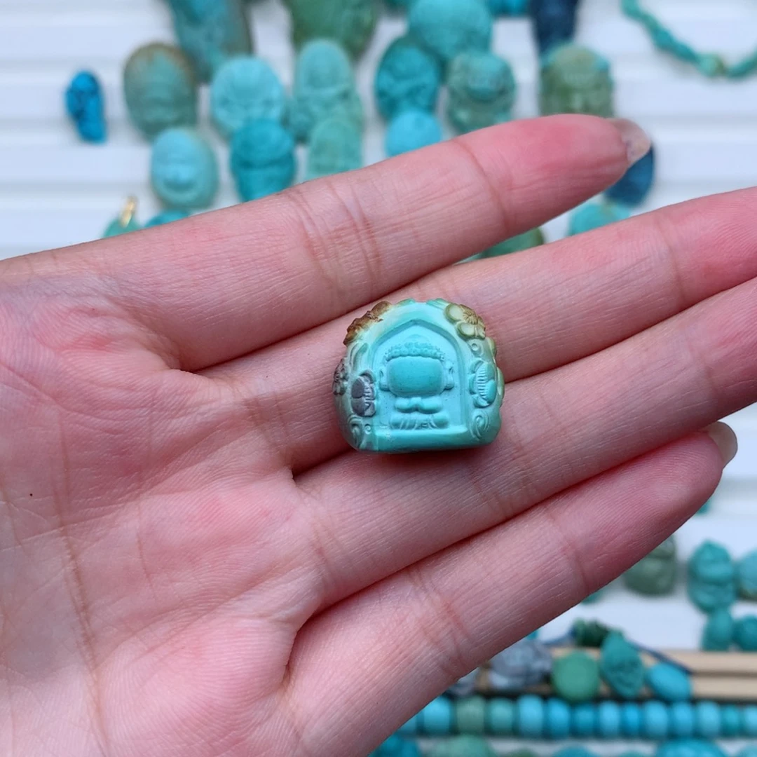 未镶嵌绿松石珠宝奇石