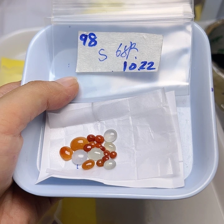 未镶嵌定制翡翠S*Q不