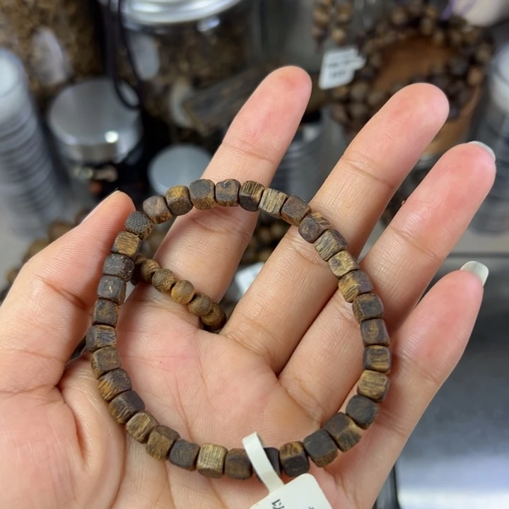 ****沉香沉香碎屑奇楠沉香小方糖