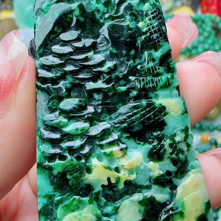 翡翠未镶嵌颈饰天然A货39