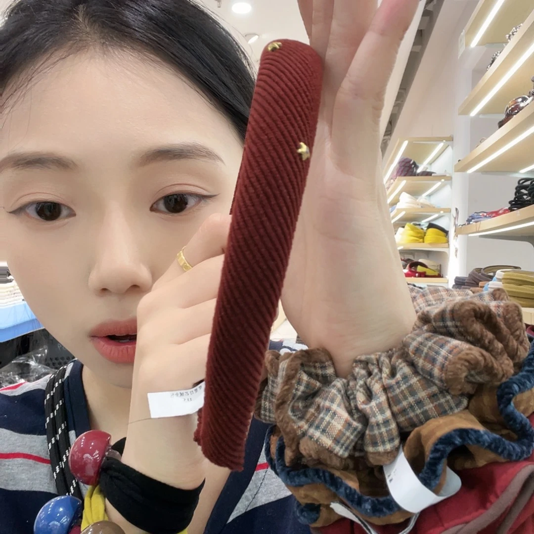 铁合金皮质红色星星发箍