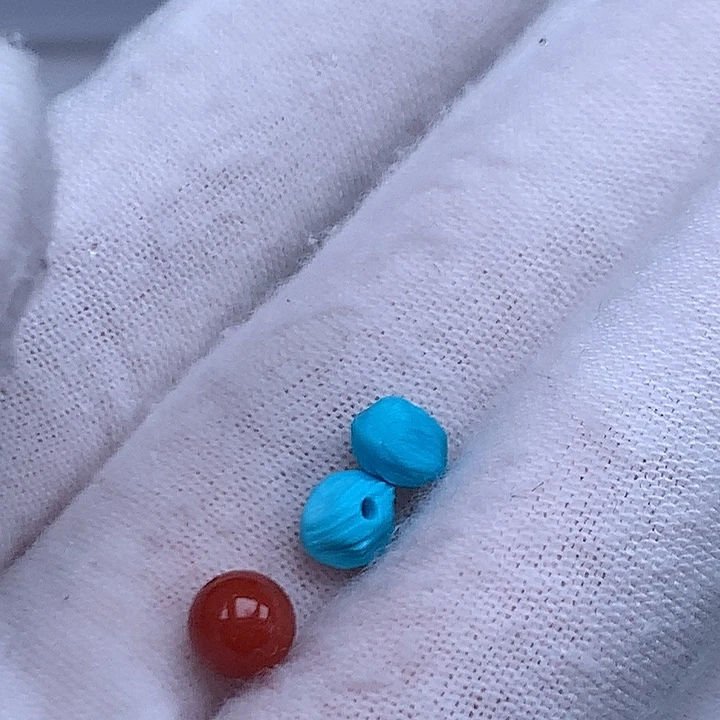 南红玛瑙未镶嵌珠宝奇石