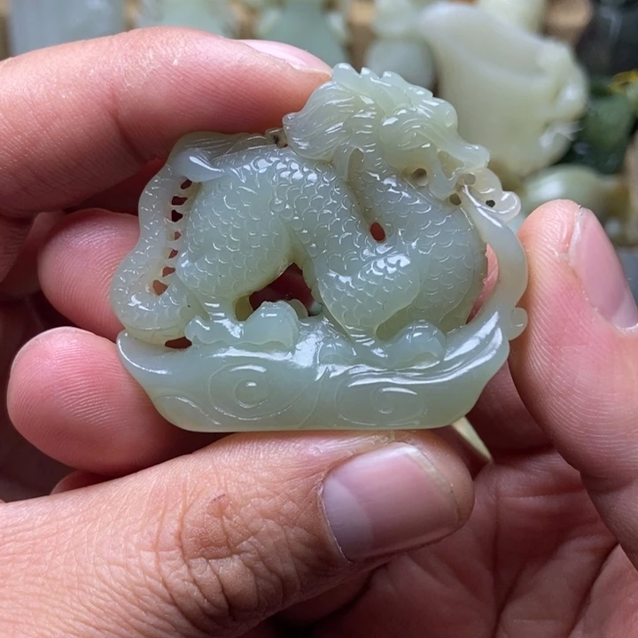 和田玉未镶嵌挂件