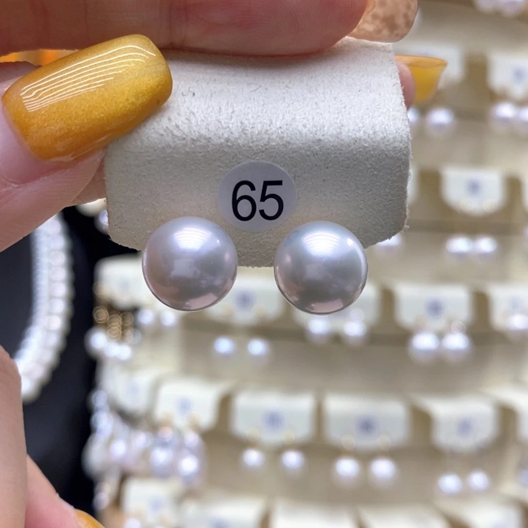 淡水珍珠18K金镶嵌耳饰