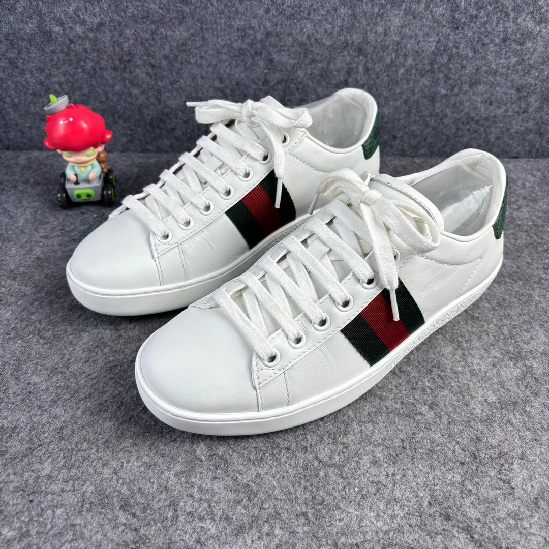 95新 GUCCI/古驰 经典三环小白鞋 35码 YLP1753