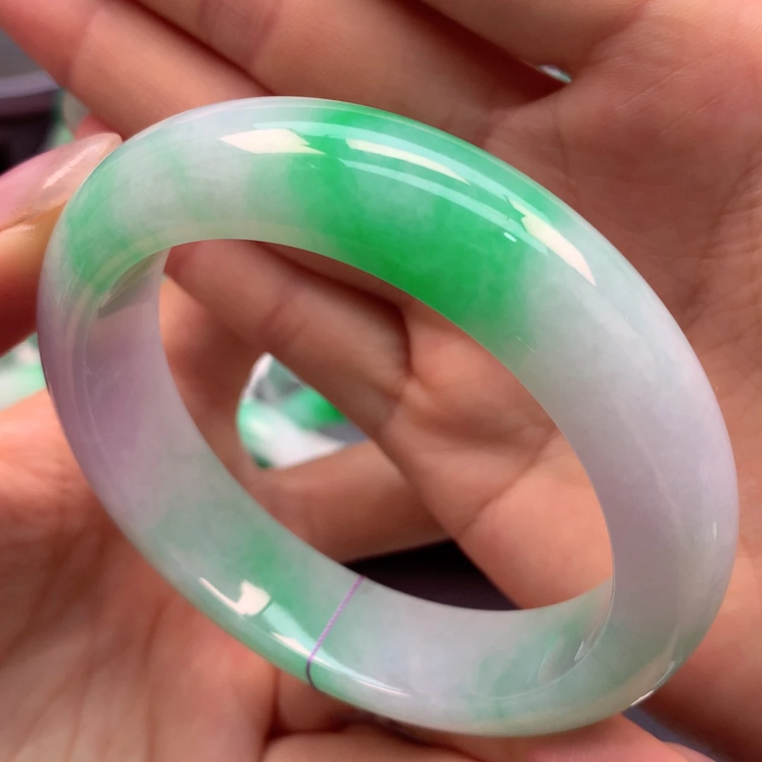 翡翠手镯未镶嵌纯天然缅甸翡翠手镯