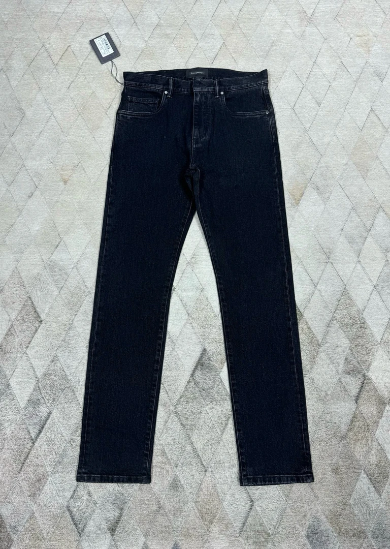 未使用 ZEGNA 133405 杰尼亚主线牛仔裤