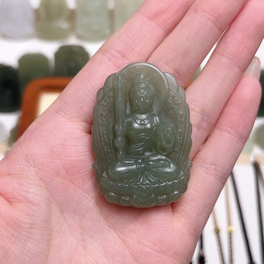 和田玉颈饰未镶嵌小*哥