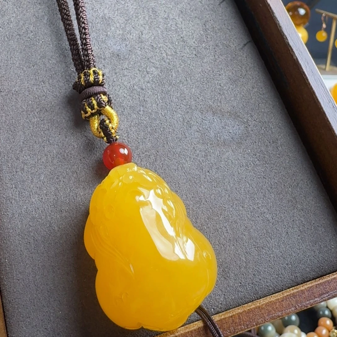 蜜蜡毛衣链未镶嵌