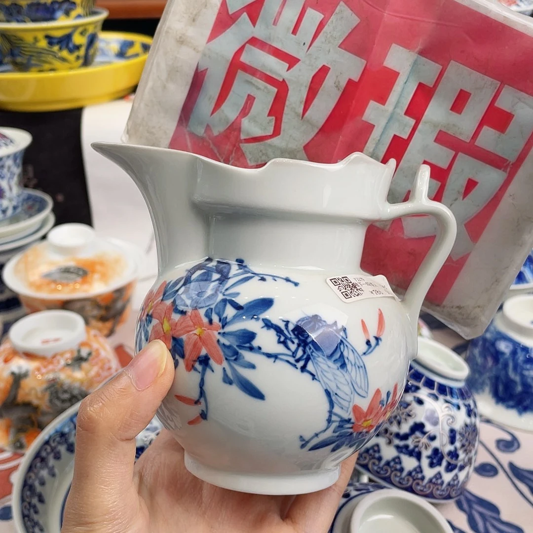 ?****景德镇陶瓷学院美术学院