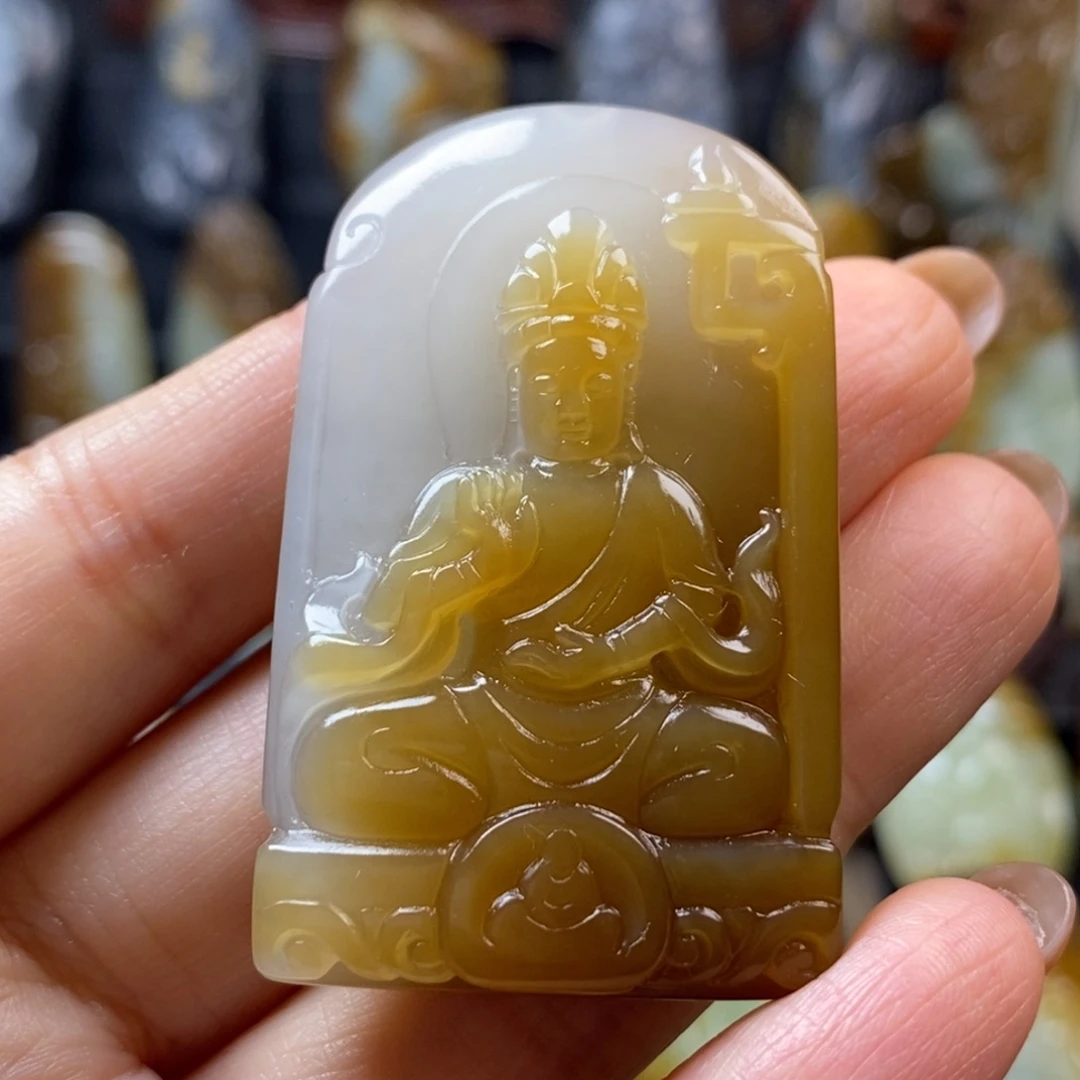 清***༻和田玉未镶嵌挂件