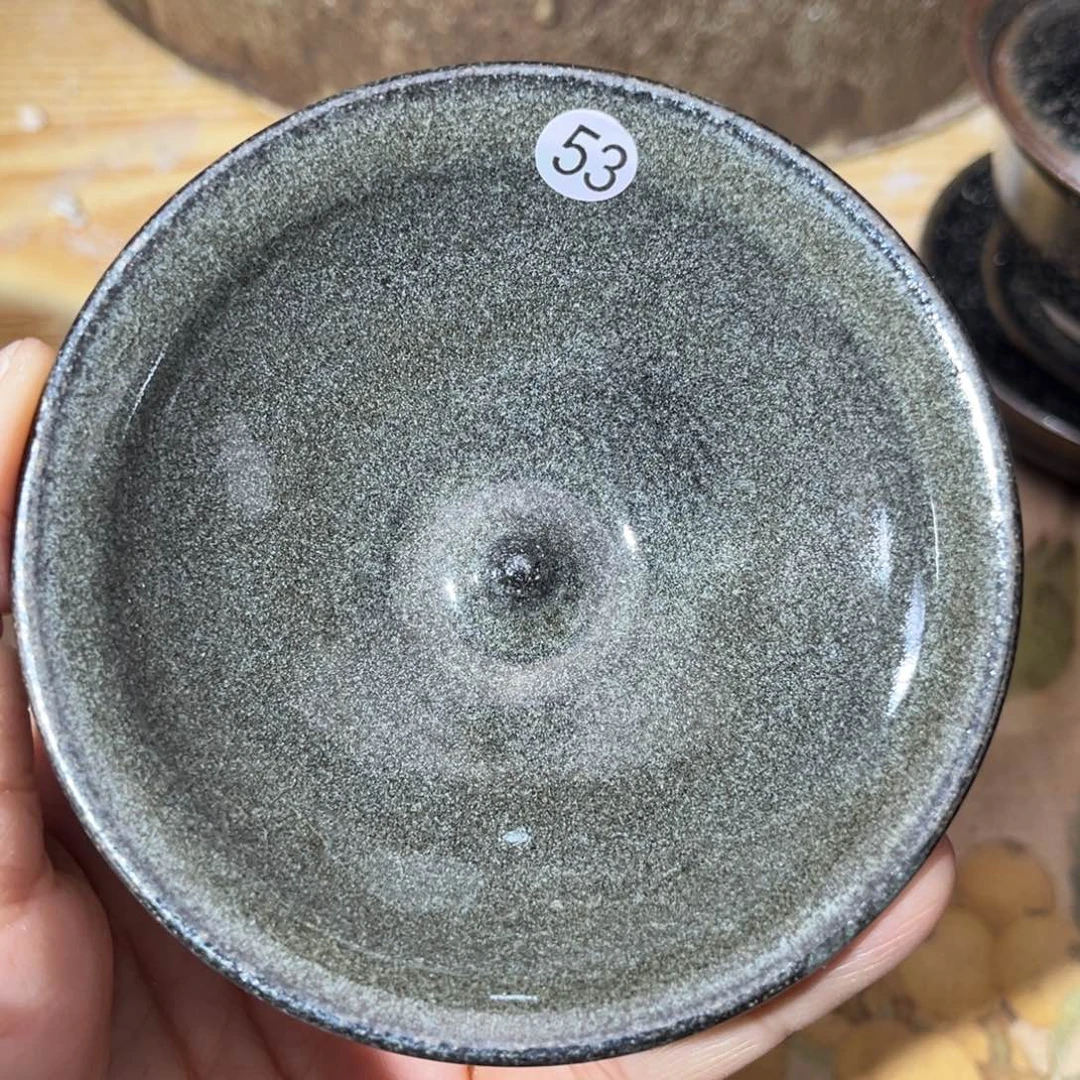 茶盏义兴龙窑坚持真柴烧