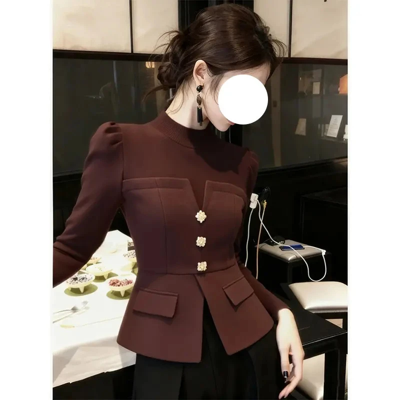 咖色针织衫2025冬季新款绝美巨好看设计感高端小资气质收腰上衣女