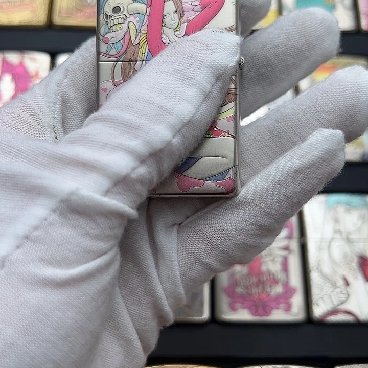 女帝白铜钛彩工艺