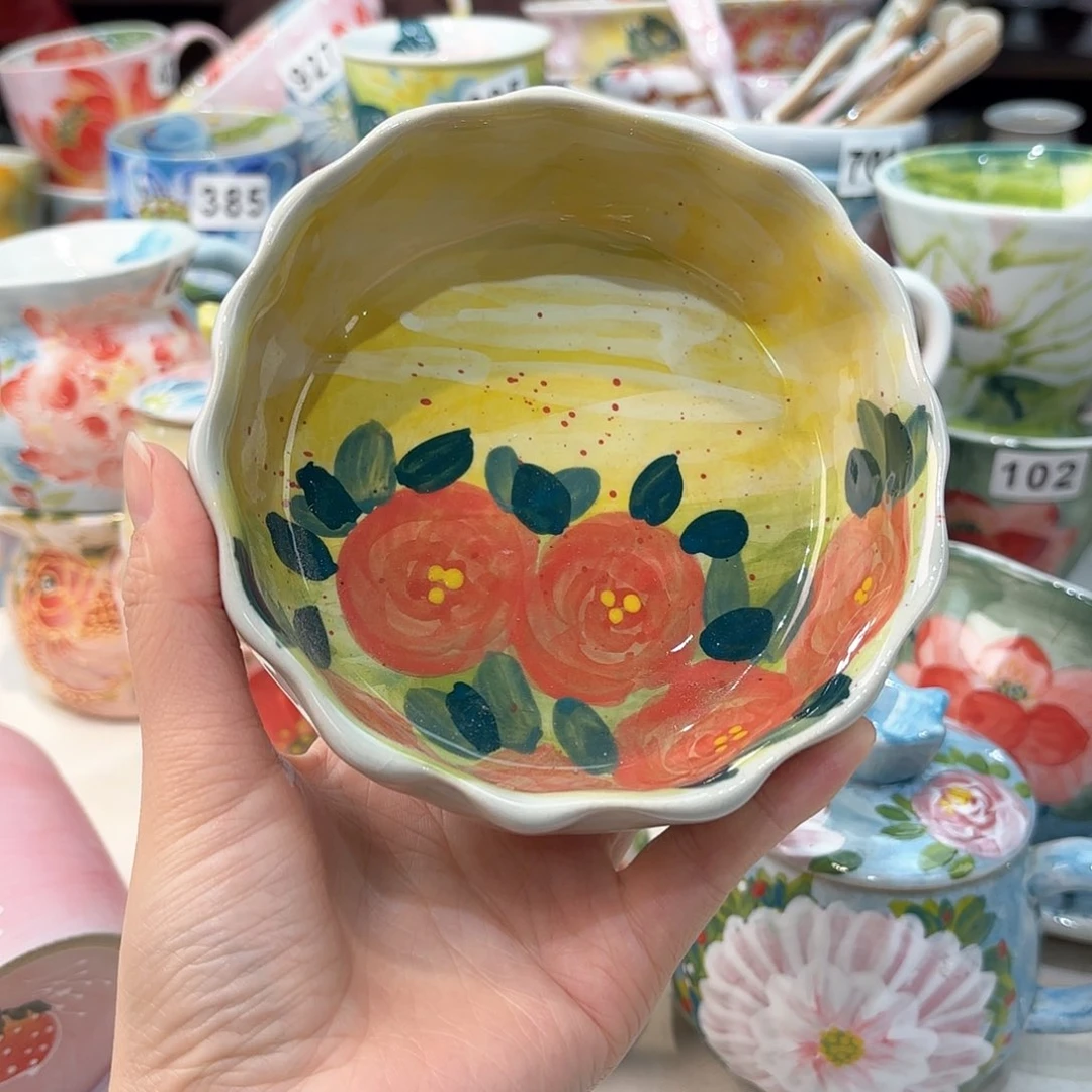 瓷片兔兔的小可爱太