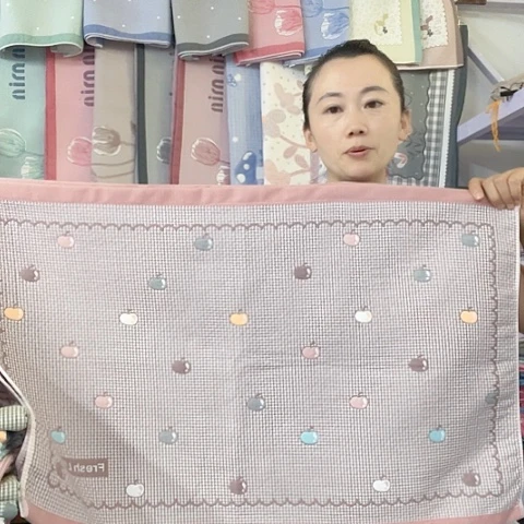 棉纱布粉色平安果纯棉