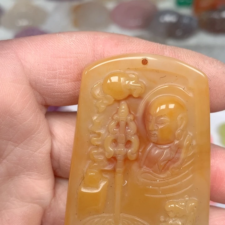 玛瑙/玉髓颈饰未镶嵌小**鱼