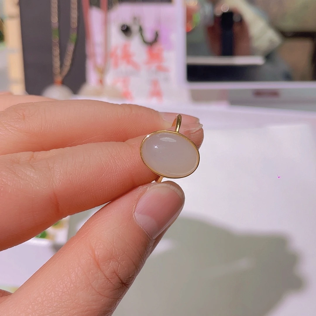 和田玉戒指银S925镀金镶嵌