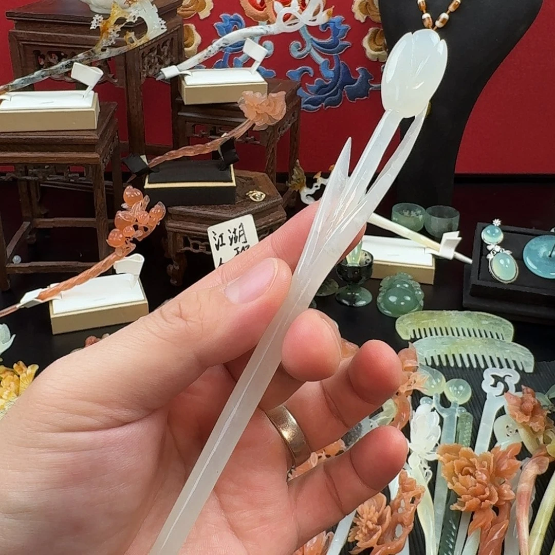 蛇纹石玉未镶嵌发饰