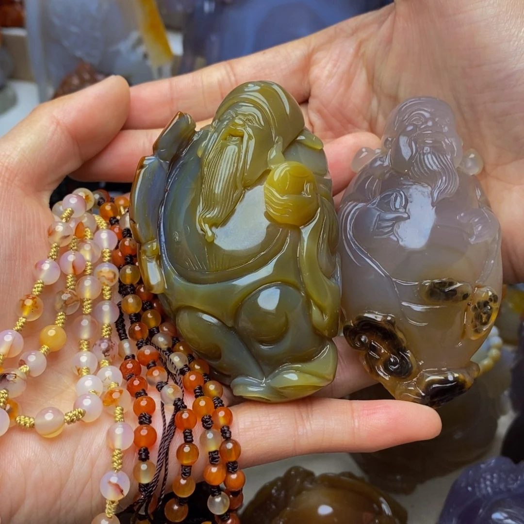 玛瑙/玉髓手把件未镶嵌阿*