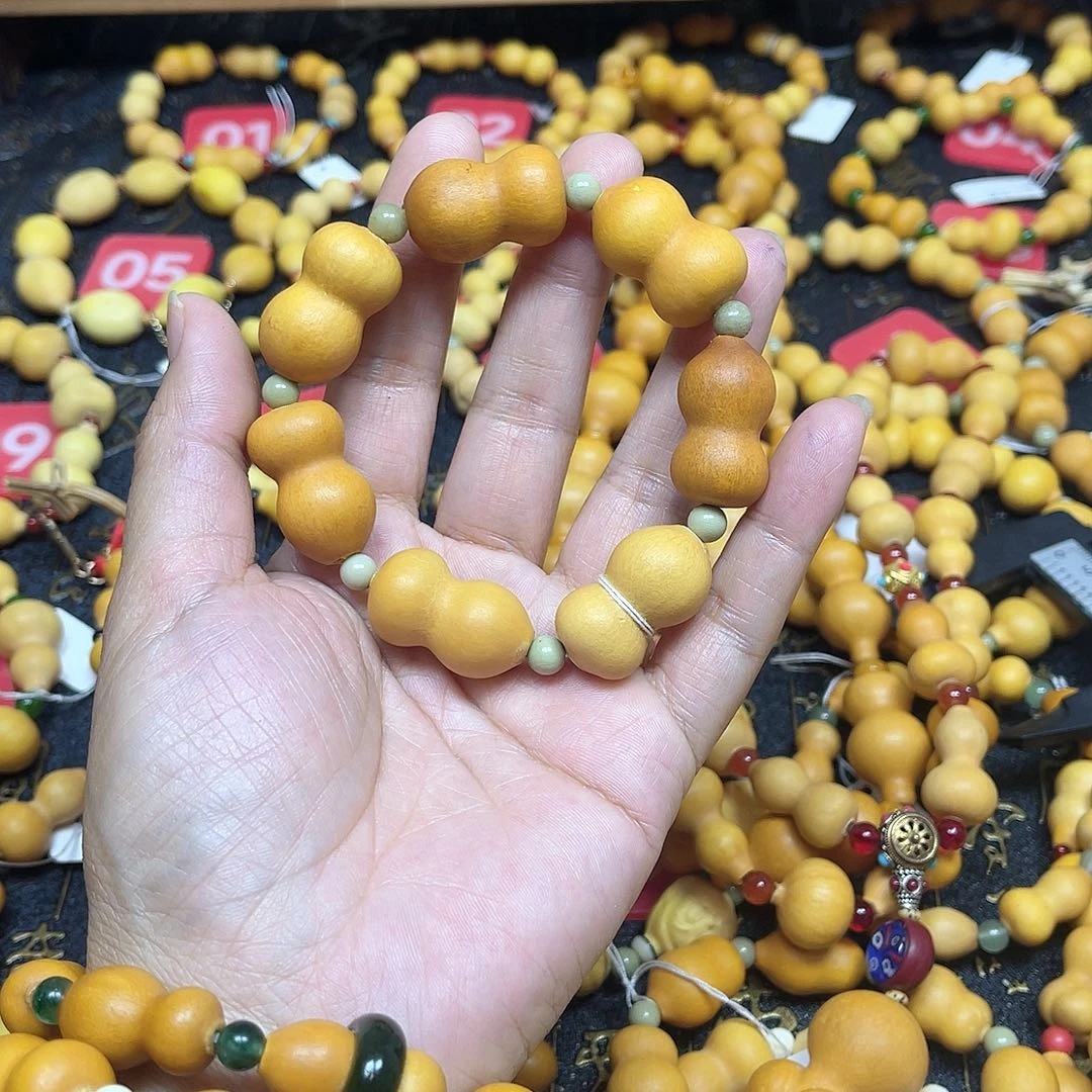 大叶紫檀（黑酸枝木类）