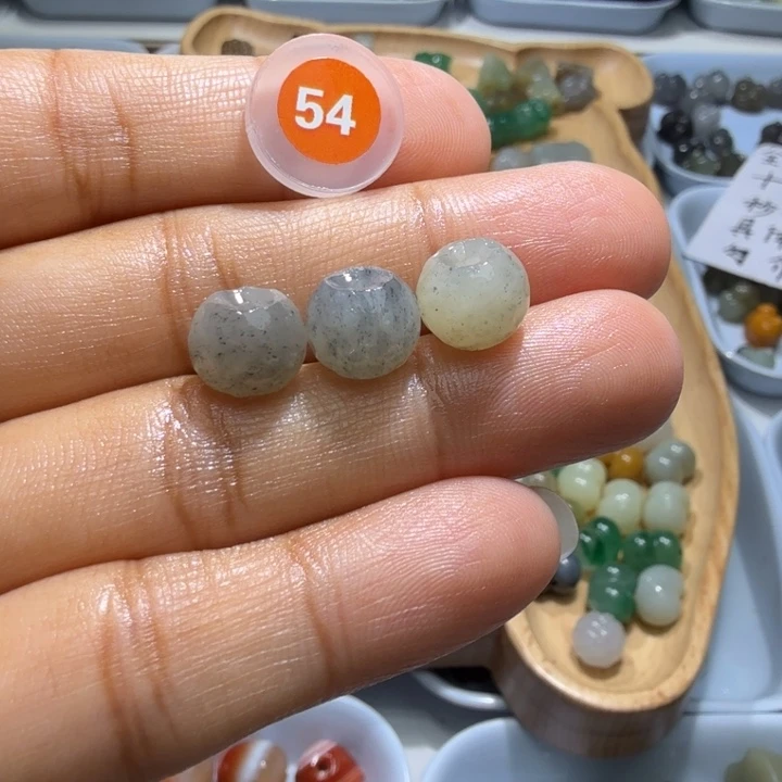 和田玉未镶嵌珠宝半成品