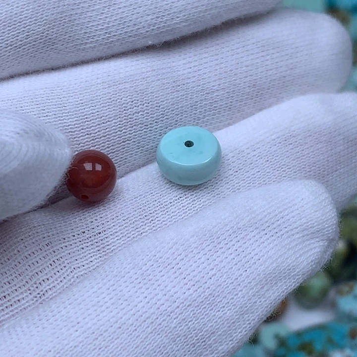 南红玛瑙未镶嵌珠宝奇石