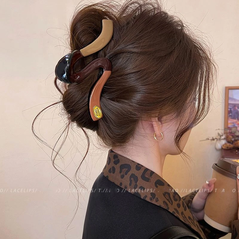 新款咖色大号抓夹女感后脑勺盘发鲨鱼夹子高级感发夹气质发卡头饰