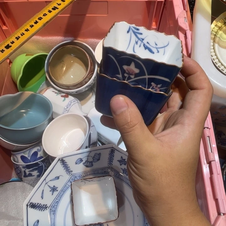 瓷片匹*箱なしでいいので お値下げ可能でしょうか？