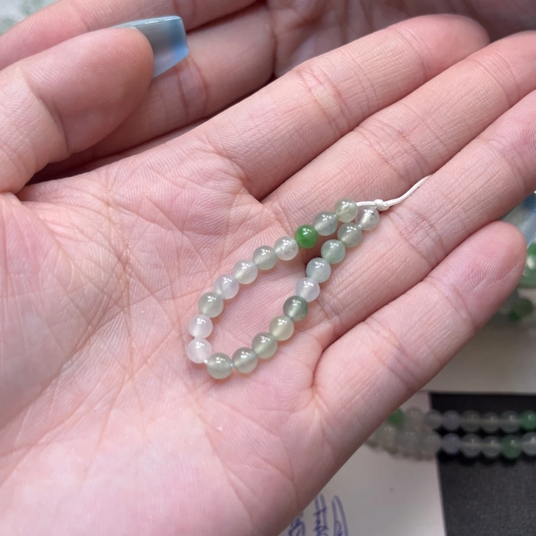 翡翠未镶嵌手串缅甸翡翠卡3.9