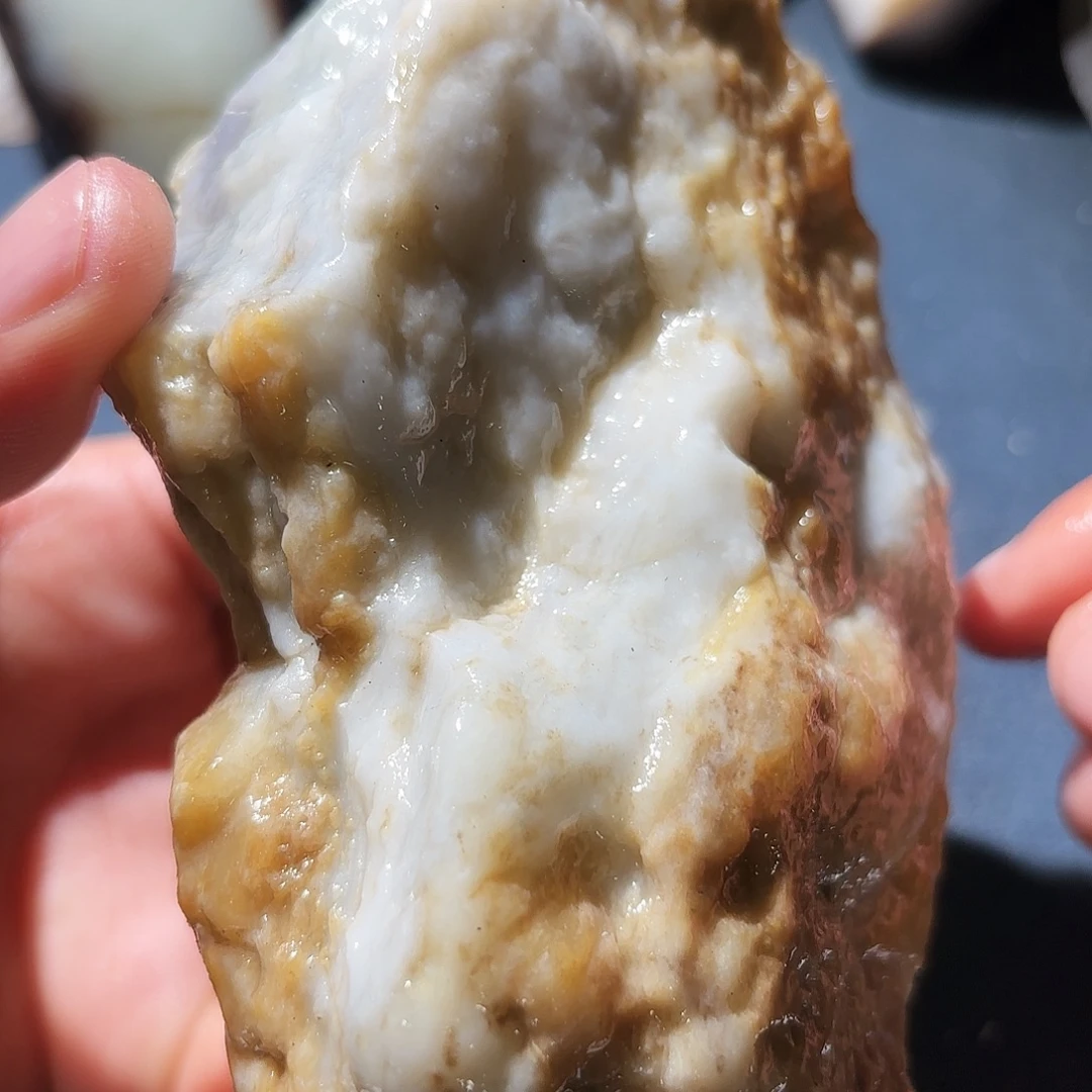 和田玉（糖玉）未镶嵌挂件