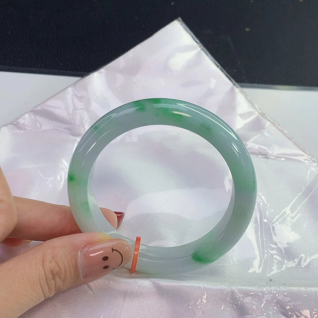 翡翠手镯未镶嵌天然翡翠A货008