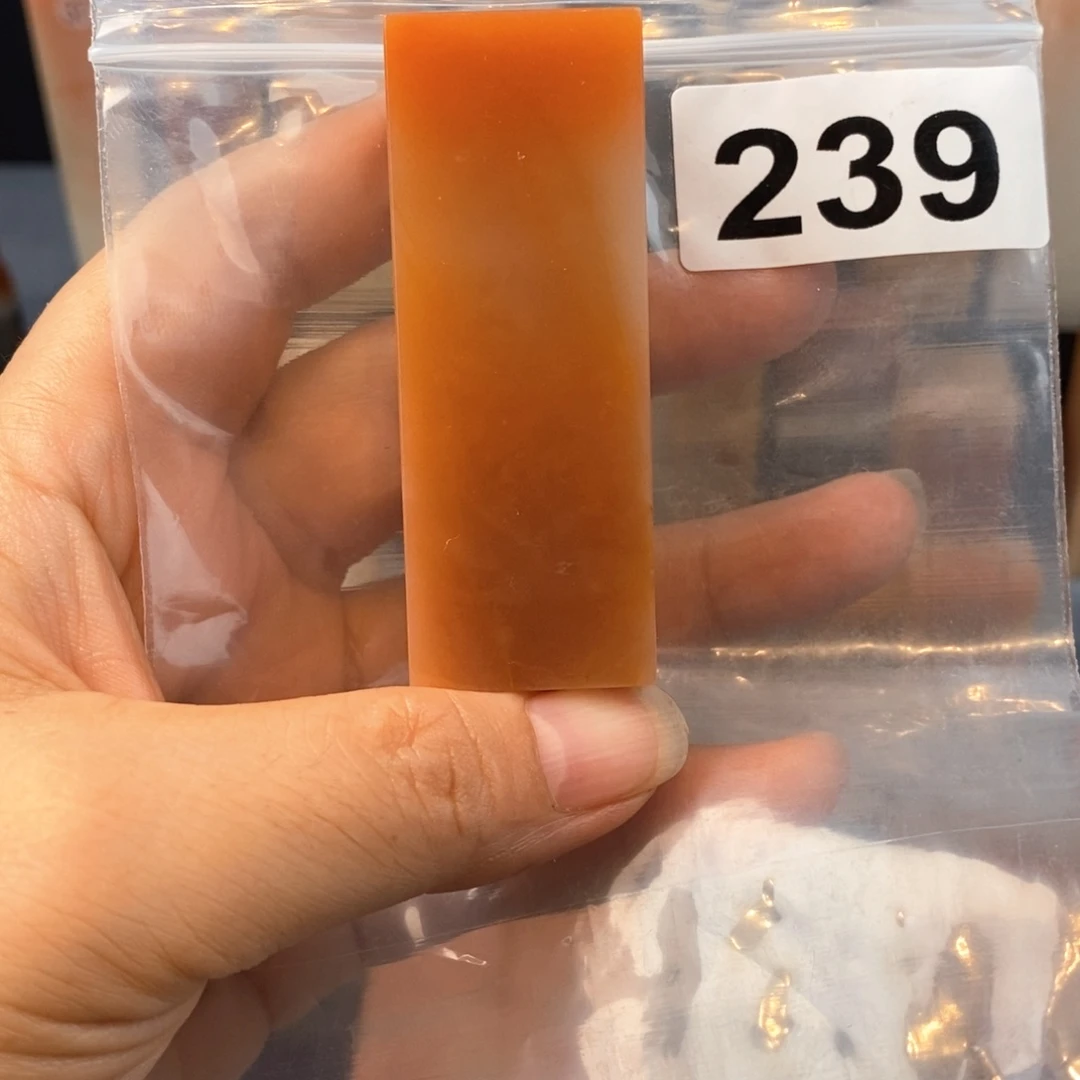 乐***语老挝石老师。