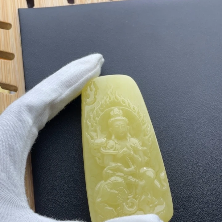 琥珀未镶嵌颈饰天然琥珀蜜蜡