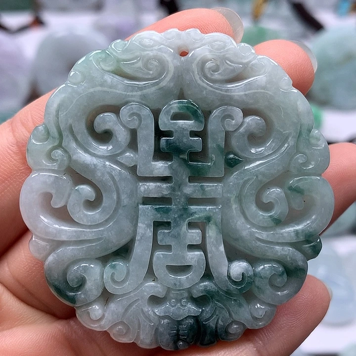 翡翠未镶嵌颈饰仿古龙行天下福利