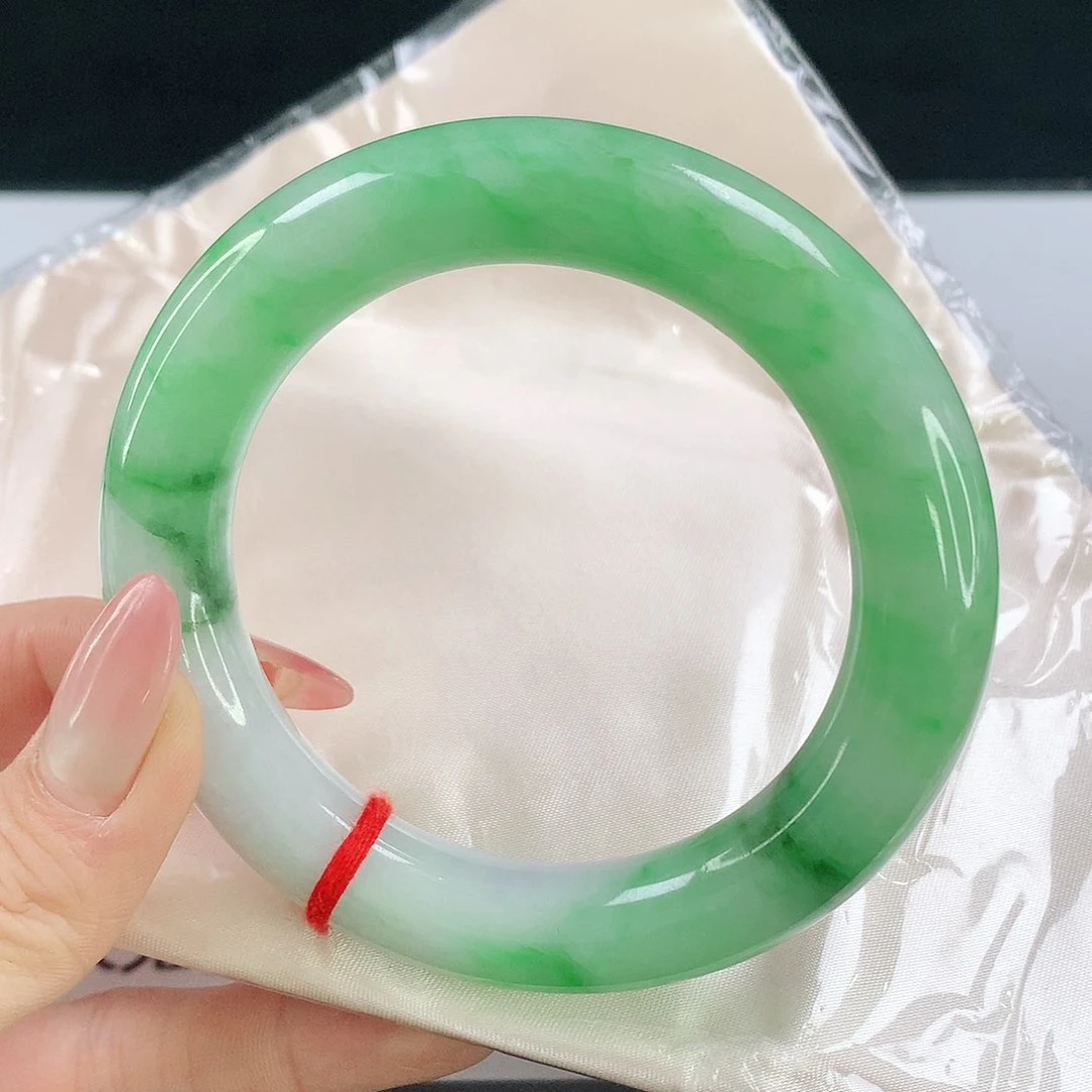 未镶嵌手镯翡翠832