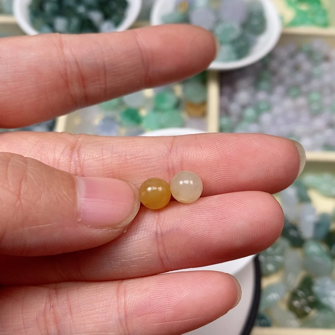 翡翠吊坠(不含链)未镶嵌6*瘤