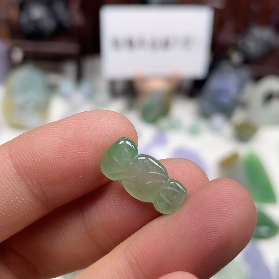 颈饰未镶嵌翡翠糖