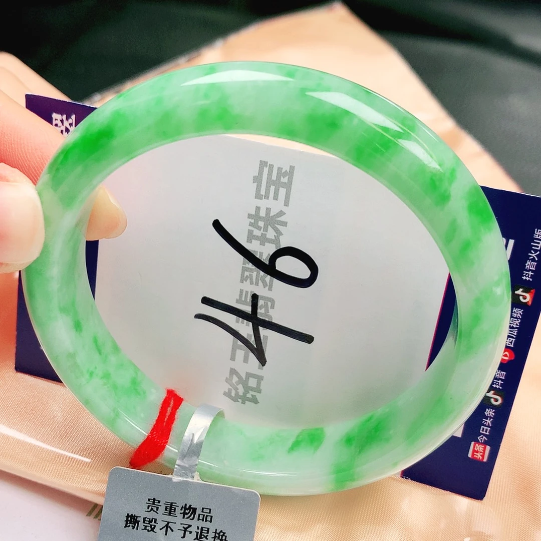 翡翠未镶嵌手镯缅甸天然a货翡翠手镯