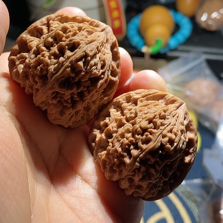 【闪购商品】吊坠文玩核桃南疆石