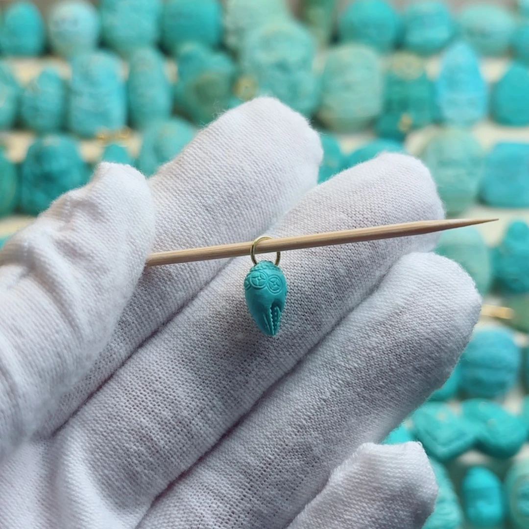 未镶嵌绿松石珠宝奇石