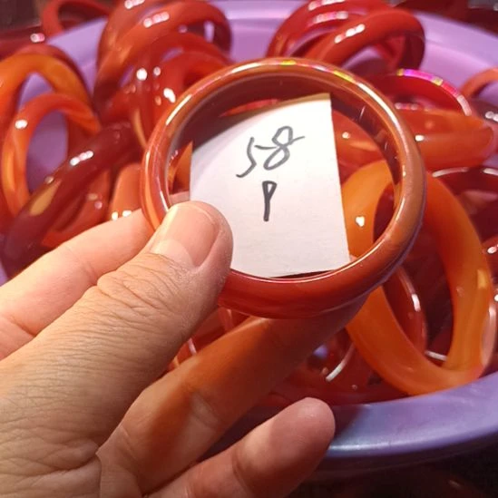 玛瑙/玉髓未镶嵌手镯