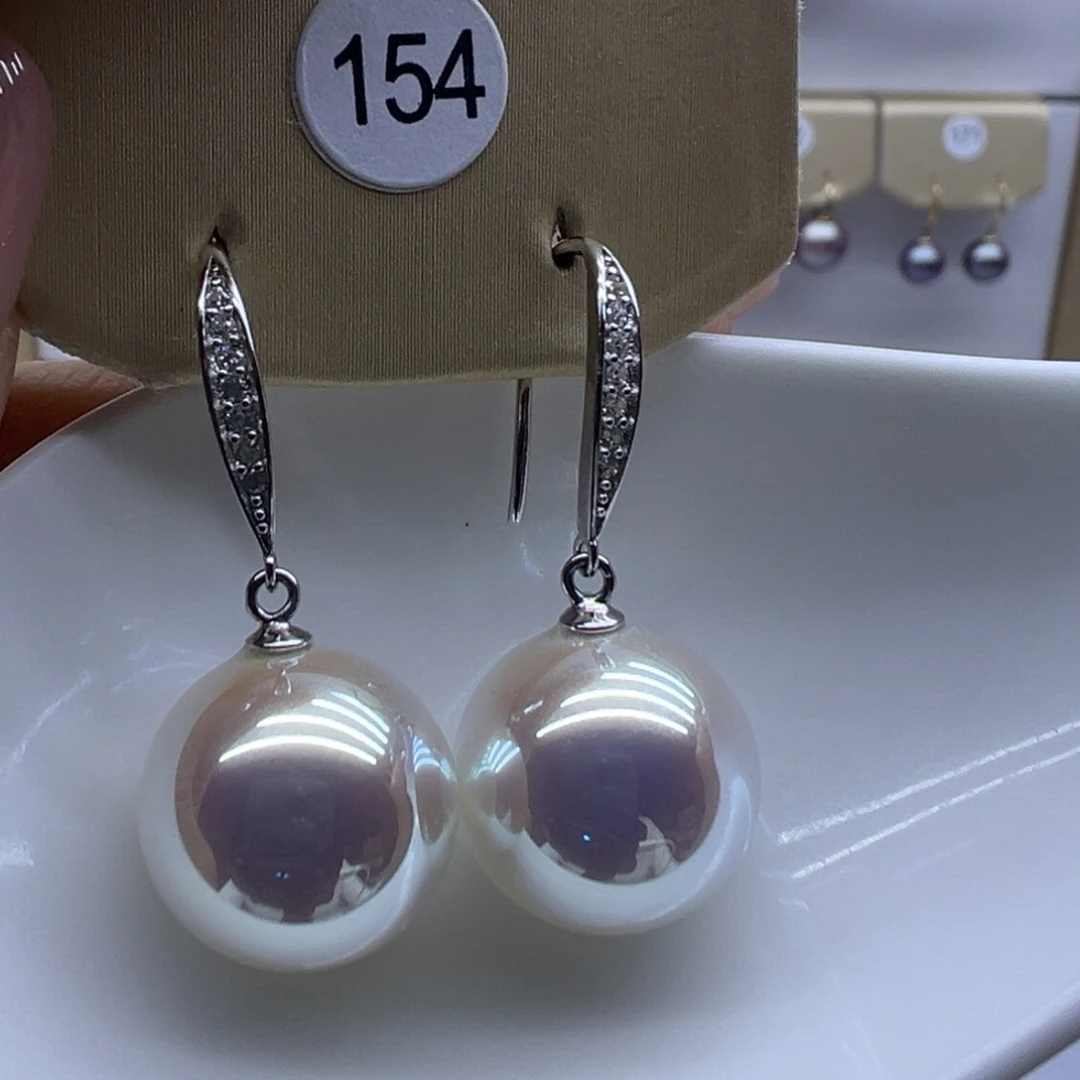 淡水珍珠银S925镶嵌耳饰