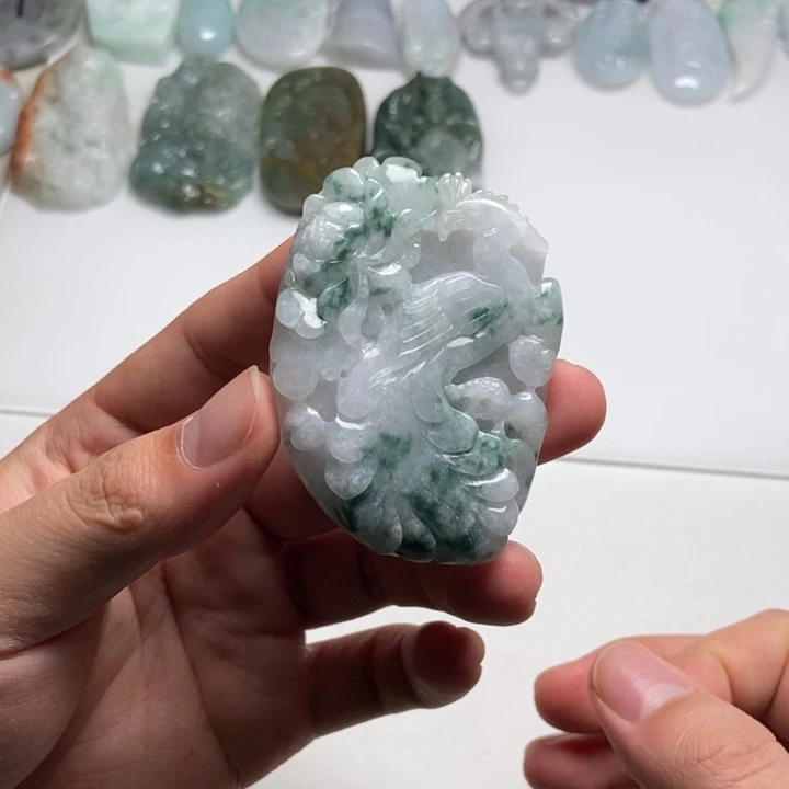 翡翠未镶嵌颈饰凤川牡丹19