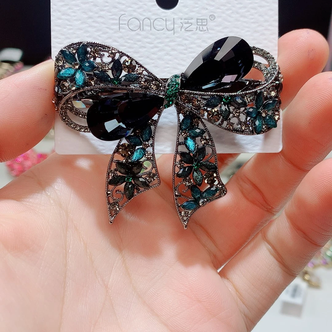 皮质铁合金发饰漂亮