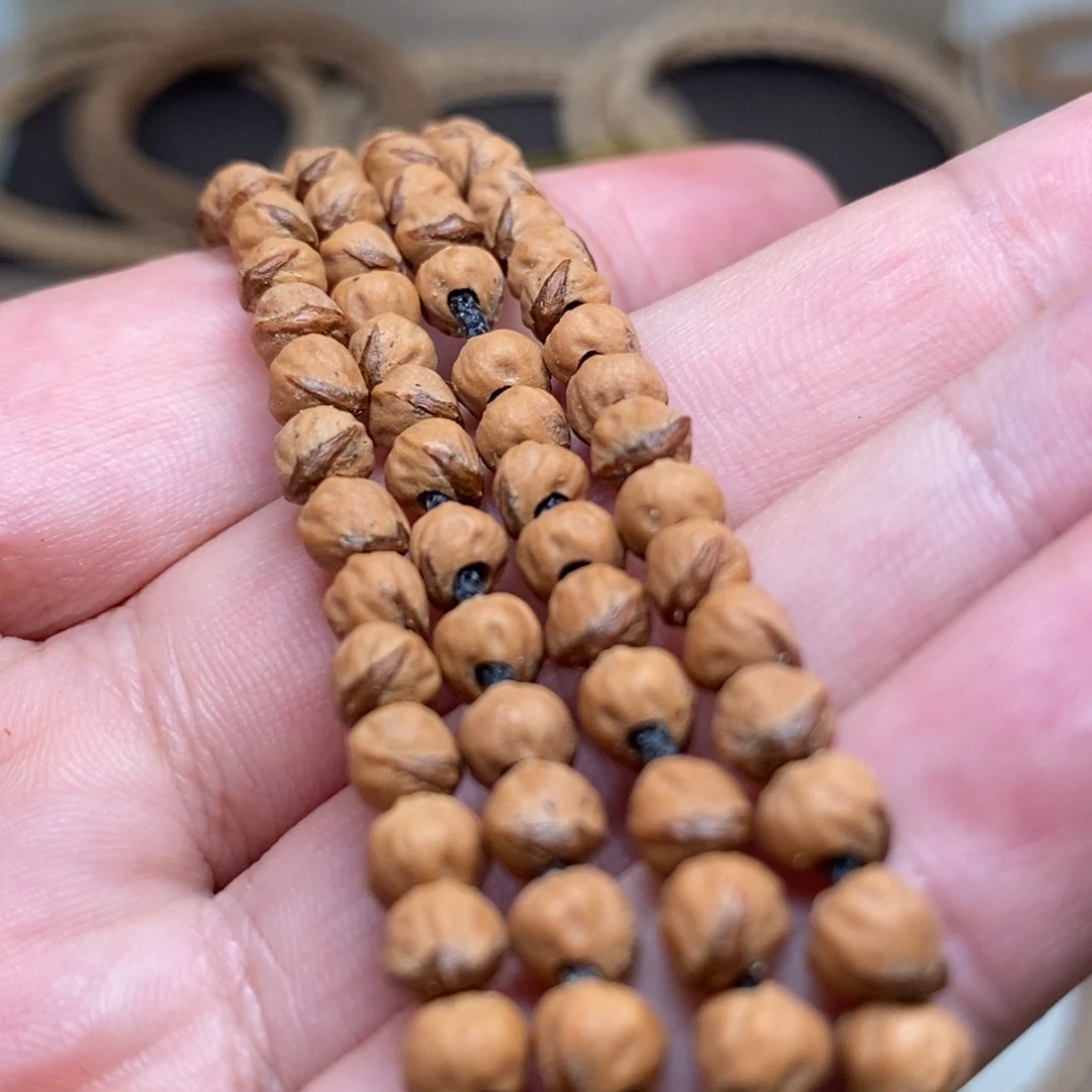 諾***諾柏香籽/百香籽吊坠