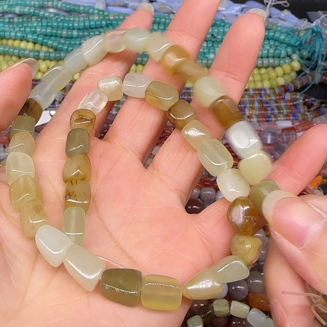 玛瑙/玉髓合金珠宝半成品岫玉6-8mm一条